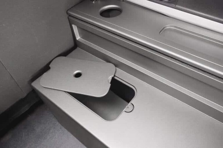 Kit cama comedor, kit camper autoinstalable de Furgomania