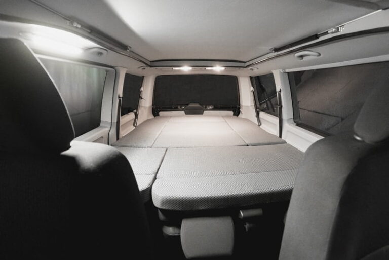 Kit cama basic, kit camper autoinstalable de Furgomania