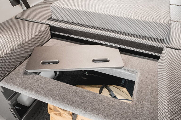 Tapas de acceso, kit camper autoinstalable de Furgomania