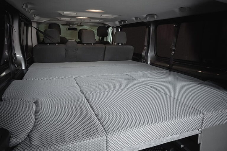 Kit cama tercera fila, kit camper autoinstalable de Furgomania