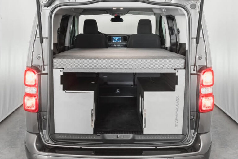Kit cama comedor, kit camper autoinstalable de Furgomania