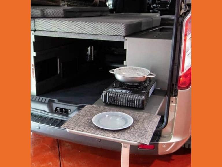 Kit mesa exterior adosada, kit camper autoinstalable de Furgomania