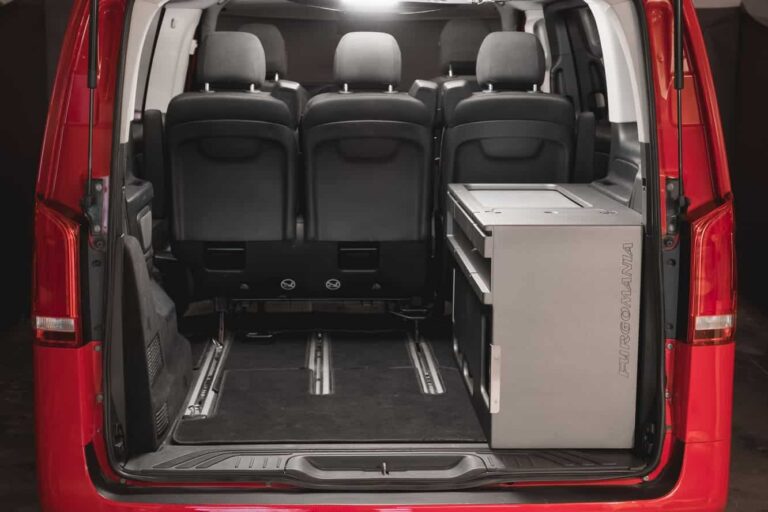 Kit cama ancho mercedes benz vito compacta, kit camper autoinstalable de Furgomania