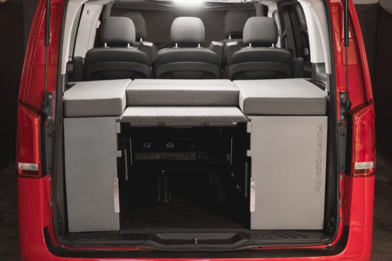 Kit cama ancho mercedes benz vito compacta, kit camper autoinstalable de Furgomania