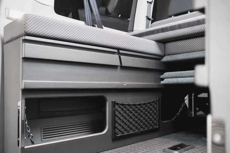 Kit cama modulo ancho, kit camper autoinstalable de Furgomania