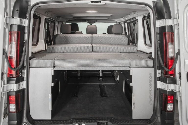 Kit cama basico montado en una Fiat Talento