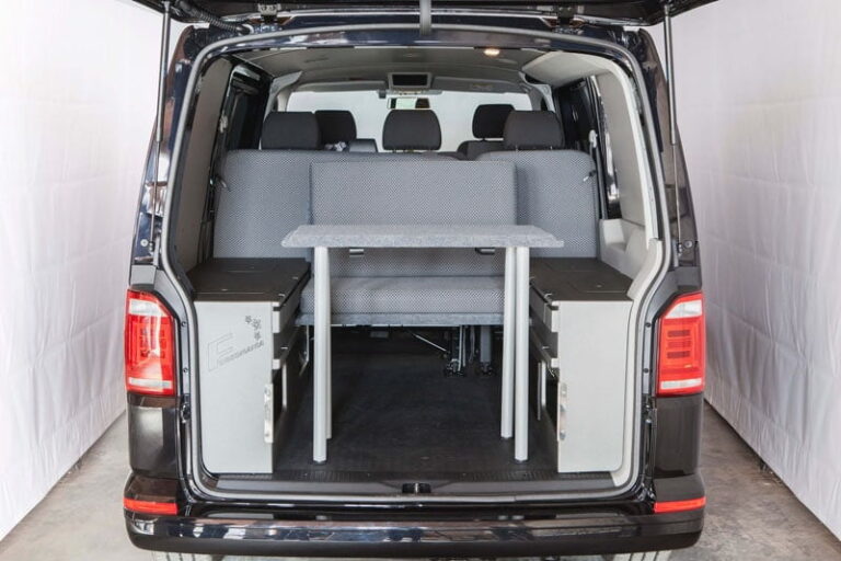 Kit mesa trasera, kit camper autoinstalable de Furgomania