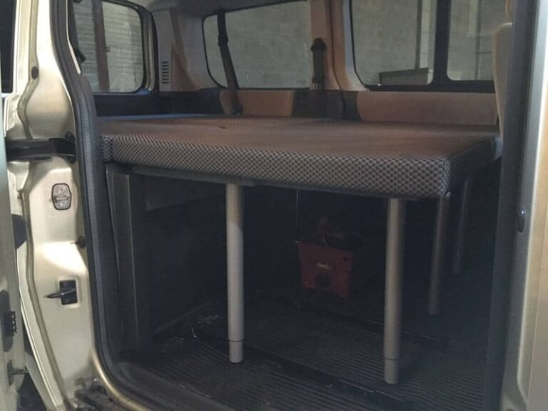 Kit muebles y tapiceria, kit camper autoinstalable de Furgomania