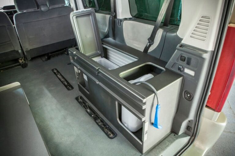 Kit muebles y tapiceria, kit camper autoinstalable de Furgomania