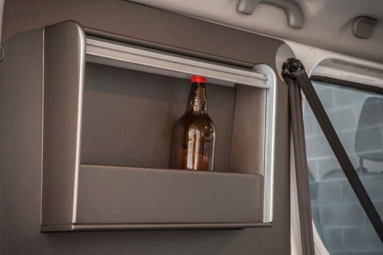Kit paneles estantes laterales, kit camper autoinstalable de Furgomania