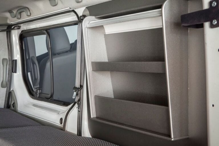 Kit paneles estantes laterales, kit camper autoinstalable de Furgomania