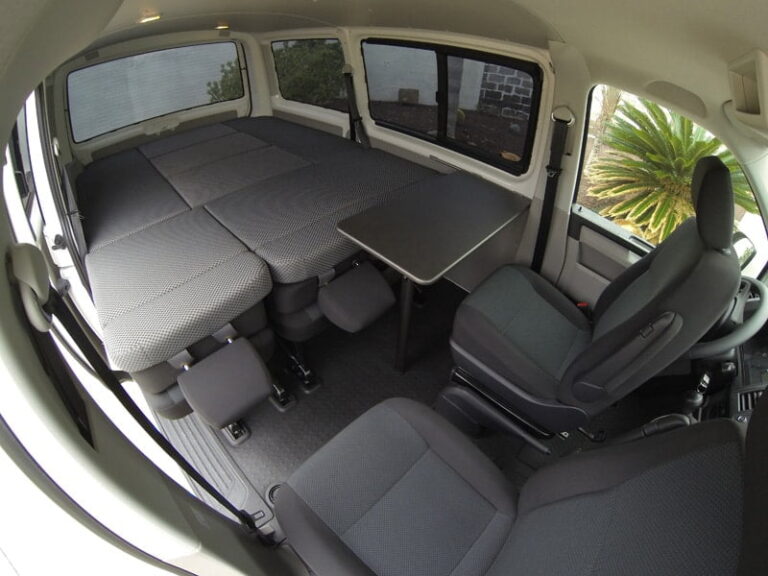 Kit mesa delantera, kit camper autoinstalable de Furgomania