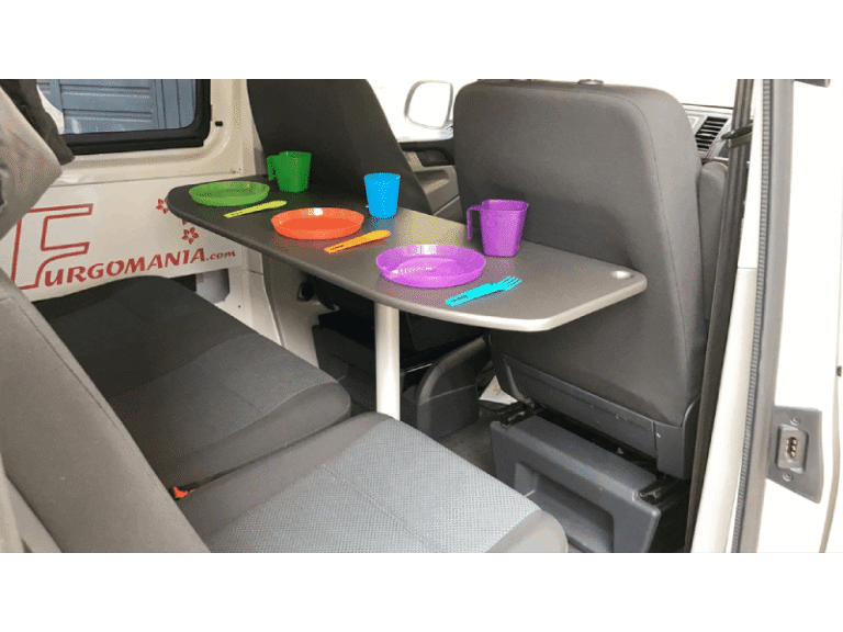 Mesa universal interior exterior, kit camper autoinstalable de Furgomania