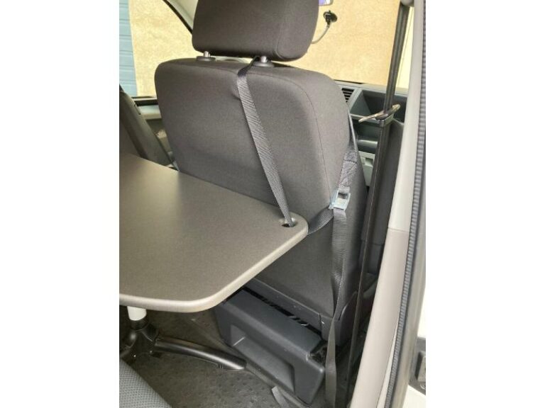 Mesa universal interior exterior, kit camper autoinstalable de Furgomania