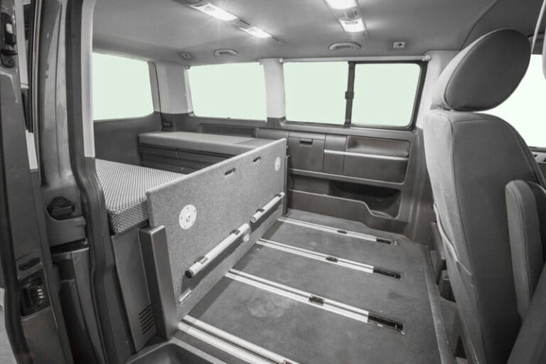 Anadir pies de cama, kit camper autoinstalable de Furgomania
