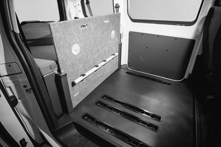 Kit pie de cama, kit camper autoinstalable de Furgomania
