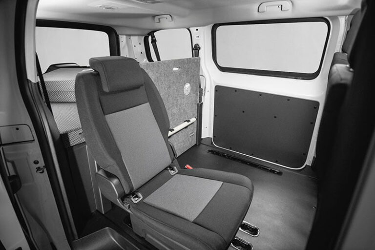 Kit pie de cama, kit camper autoinstalable de Furgomania