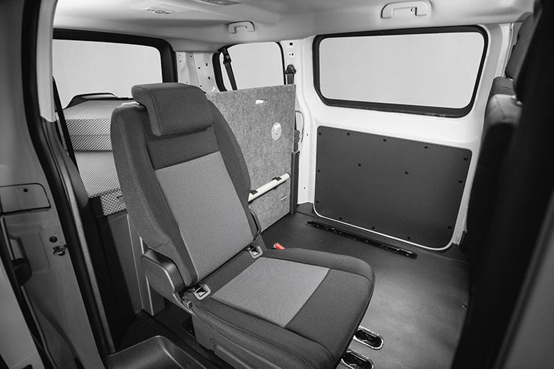 Kit pie de cama, kit camper autoinstalable de Furgomania