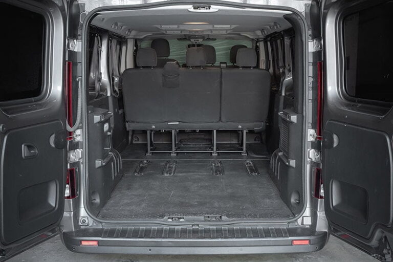 Kit cama trasero, kit camper autoinstalable de Furgomania